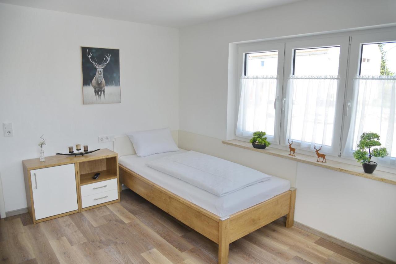 Boardinghouse Jungwirth-Wohnzeit 호텔 Demling 외부 사진